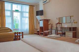 Гостиница Дионис Балаклава Улучшенный двухместный номер с 1 кроватью-7